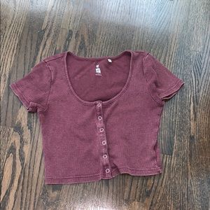 cropped short sleeve shirt